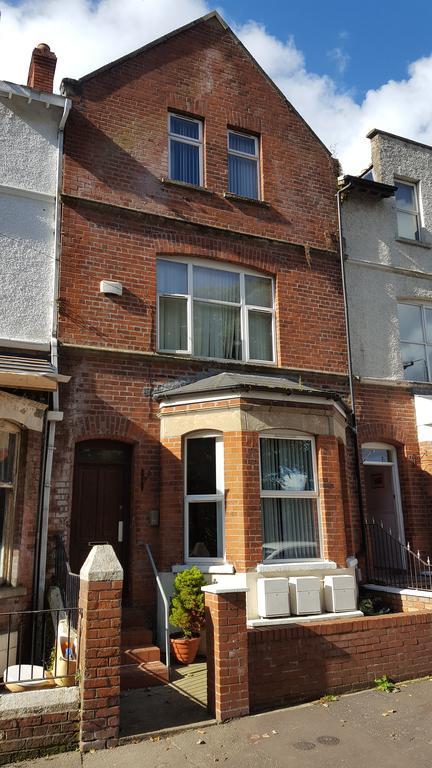 Castleton Gardens Apartments Belfast Exterior photo